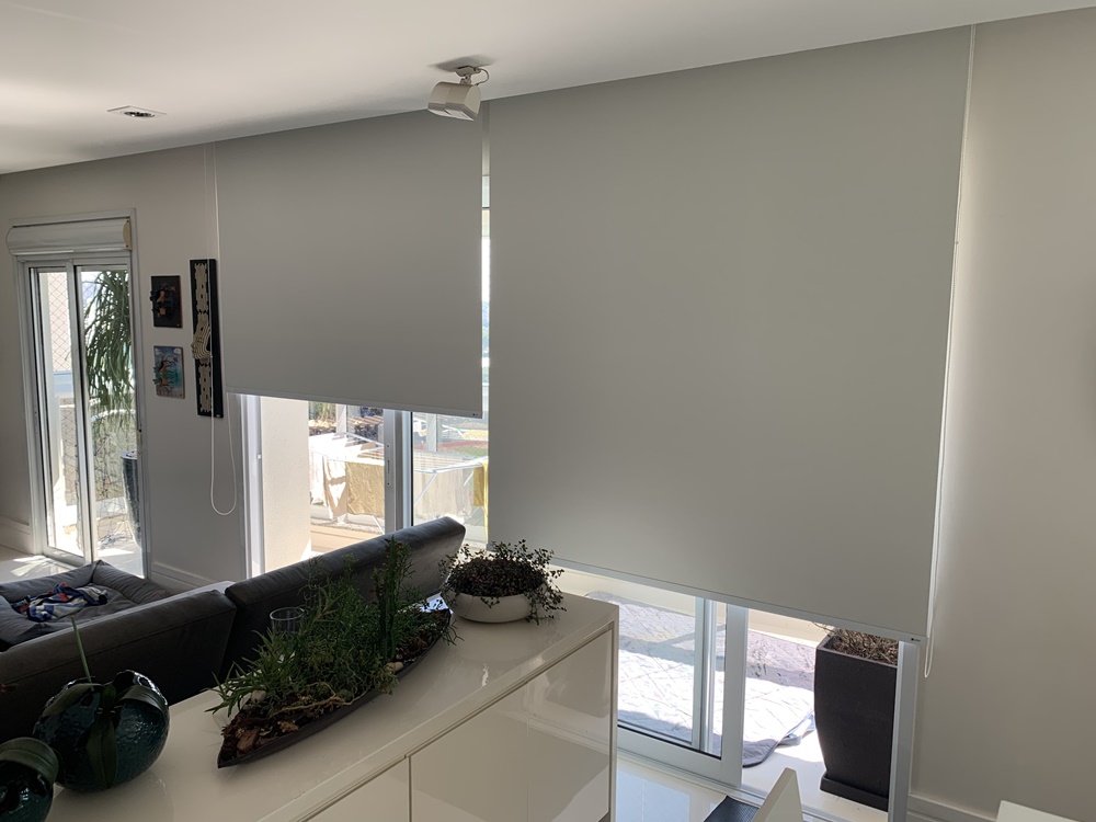 persiana rolo blackout